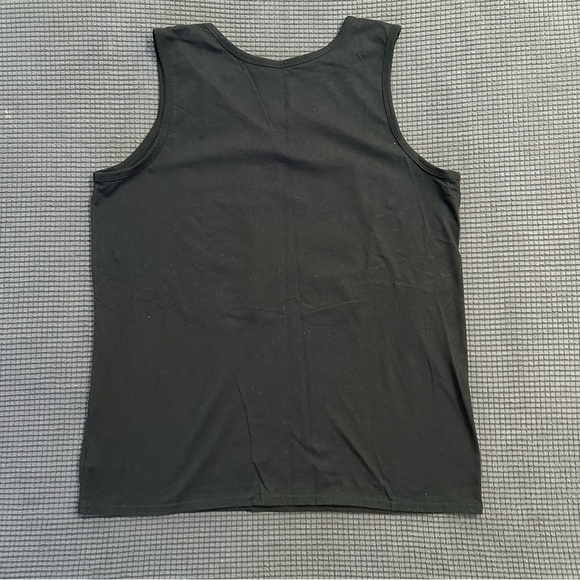 LIMITED TIME $5 ITEM!! Goodfellow & Co Black Tank Top Large Beach Scene Graphic - Picture 2 of 3